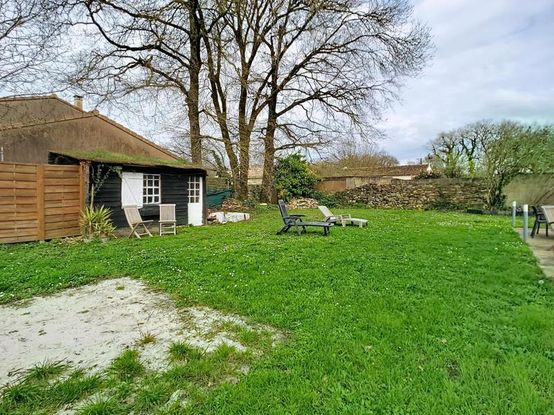 Maison - 192 m² - 6 pièces