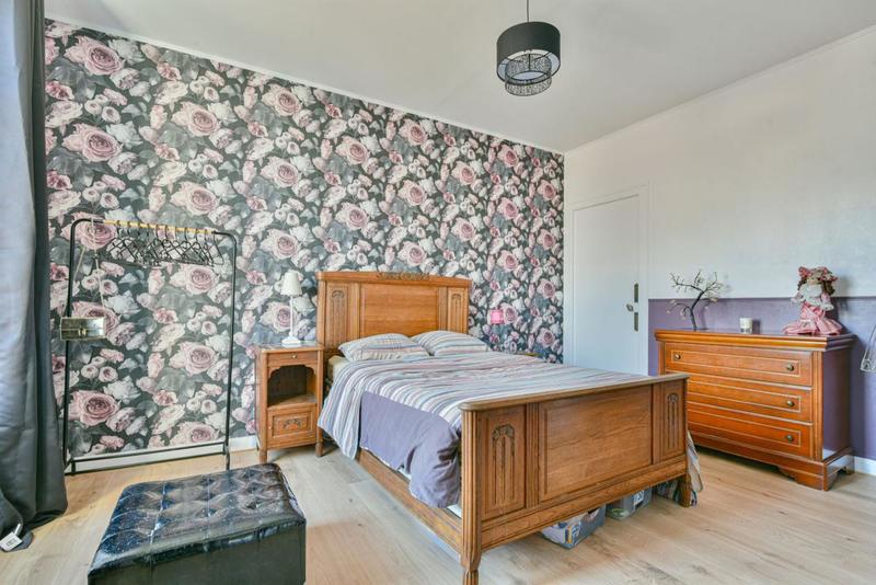 Appartement - 135 m² - 6 pièces