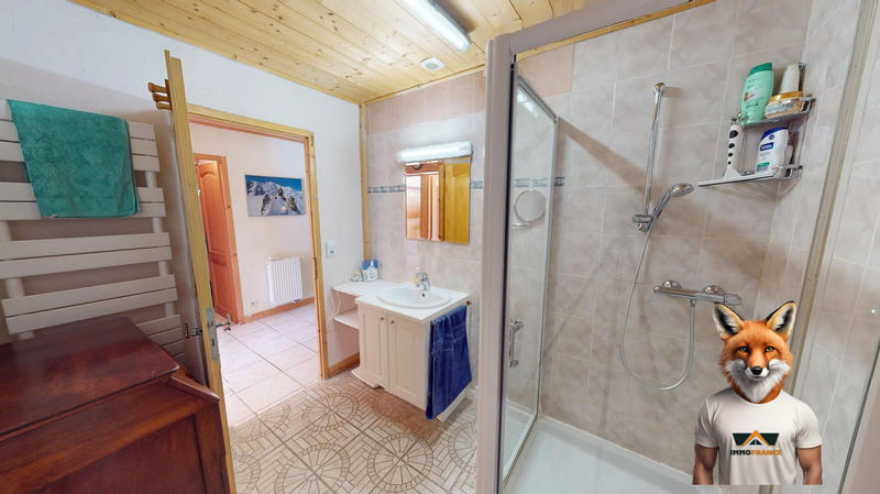 Appartement - 170 m² - 6 pièces