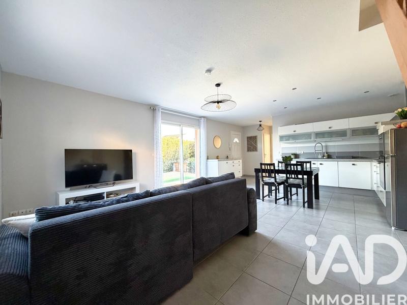 Maison - 92 m² - 4 pièces