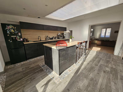 Maison - 110 m² - 5 pièces