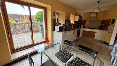 Maison - 177 m² - 6 pièces