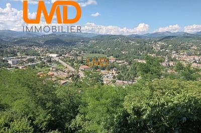 Maison - 180 m² - 9 pièces