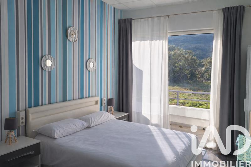 Immeuble - 7 873 m² - 3 pièces