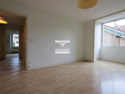 Appartement - 81 m² - 4 pièces