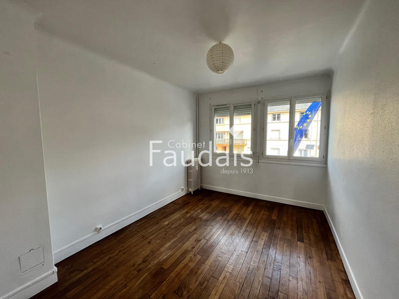Appartement - 77 m² - 3 pièces