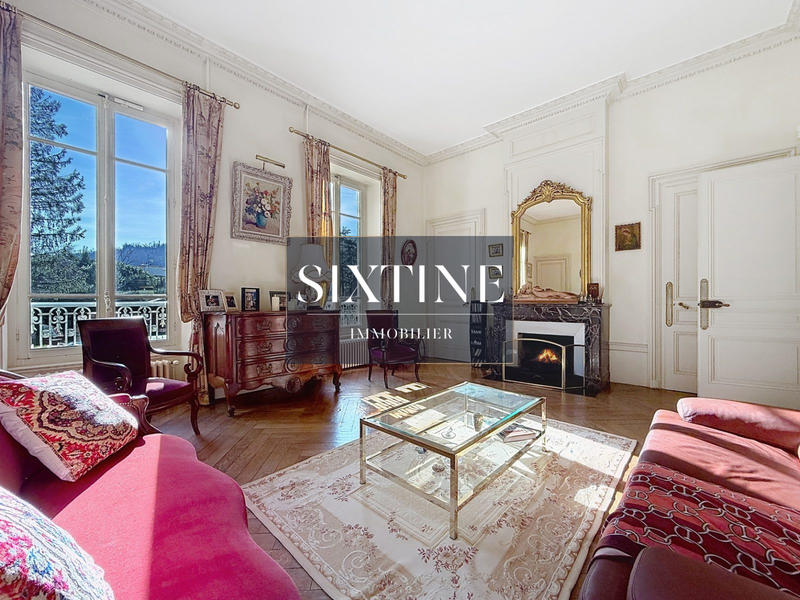 Manoir - 330 m² - 12 pièces