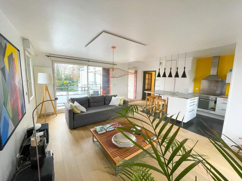 Appartement - 85 m² - 3 pièces