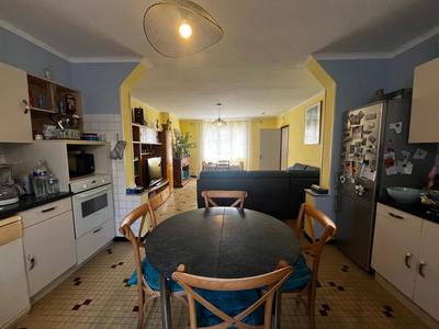 Remise - 111 m² - 4 pièces