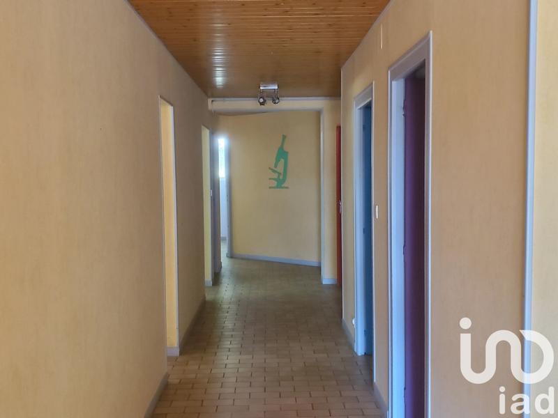 Maison - 255 m² - 4 pièces