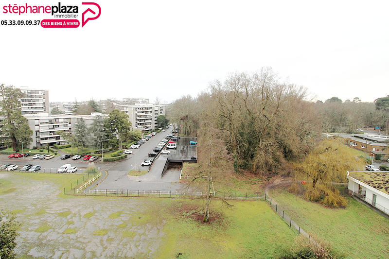 Appartement - 81 m² - 4 pièces