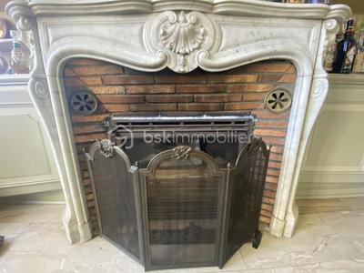 Demeure - 245 m² - 7 pièces