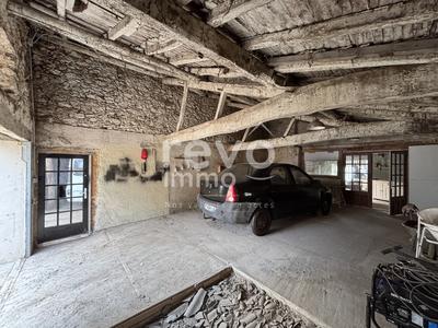 Grange - 170 m² - 3 pièces