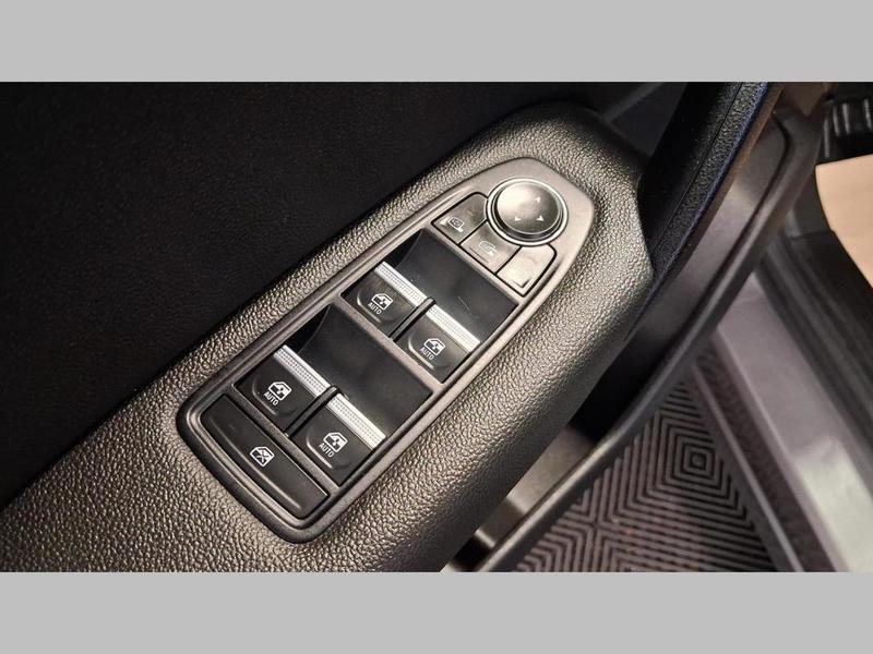 Renault Captur E-Tech Plug-in 160 - 21 Intens