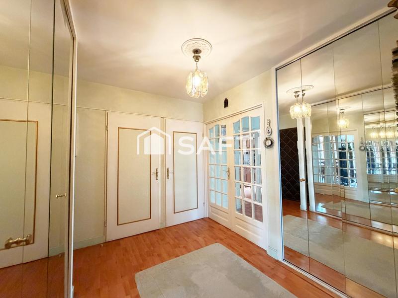 Appartement - 100 m² - 4 pièces