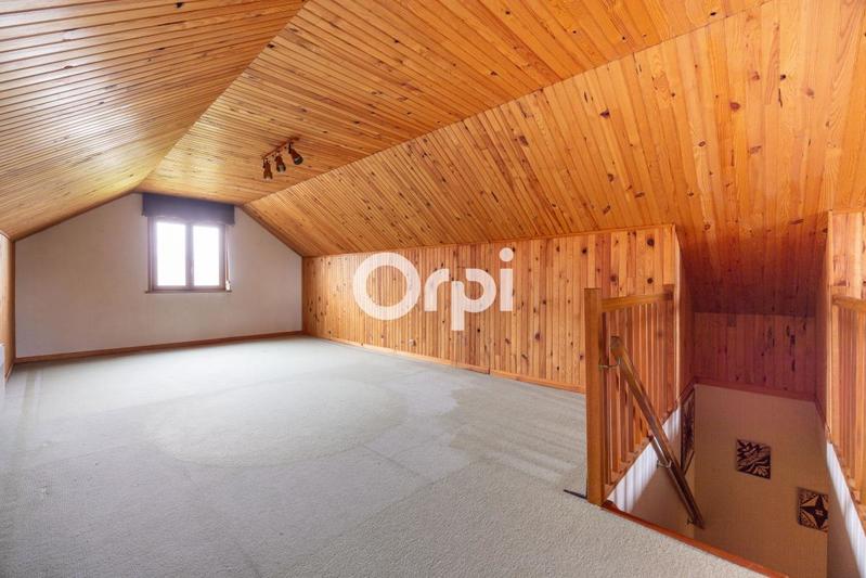 Maison - 174 m² - 5 pièces