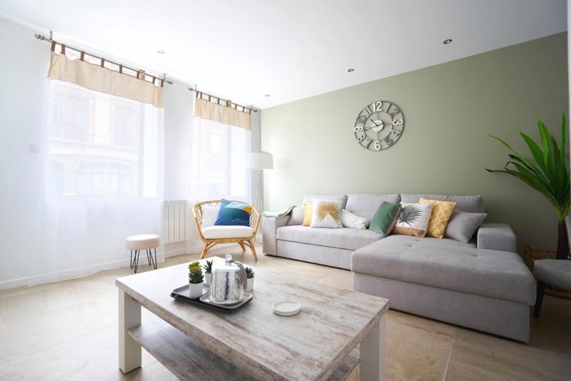 Maison - 152 m² - 8 pièces