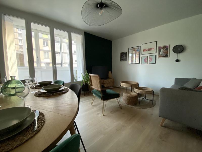 Appartement - 89 m² - 5 pièces