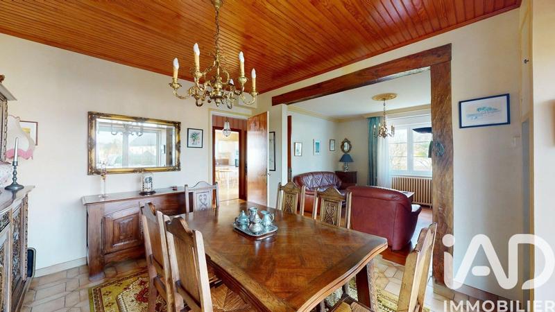 Maison - 162 m² - 8 pièces