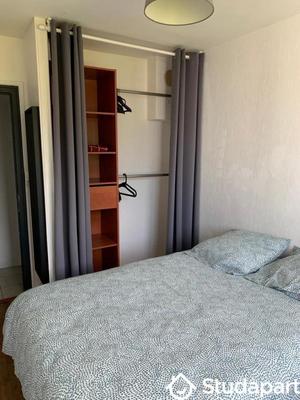 Chambre - 11 m² - 1 pièce