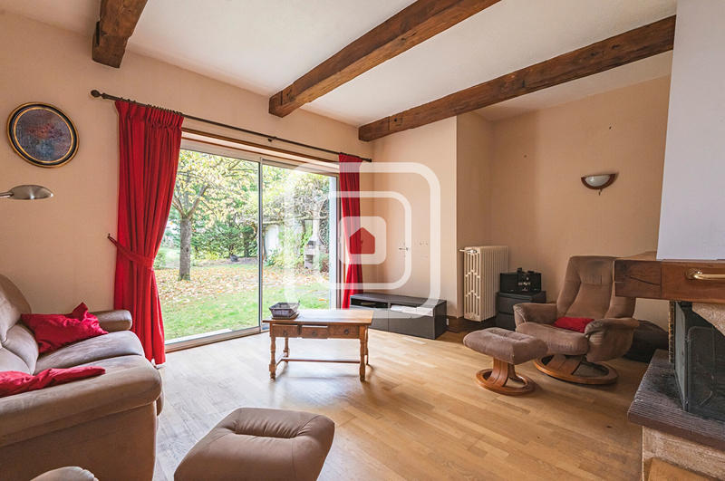 Maison - 155 m² - 6 pièces