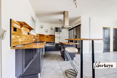 Maison - 130 m² - 4 pièces