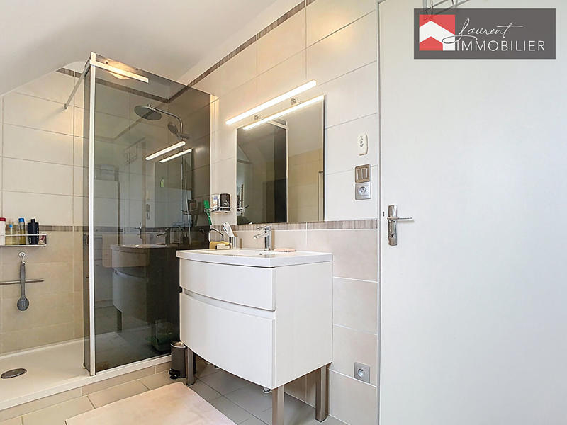 Maison - 169 m² - 5 pièces