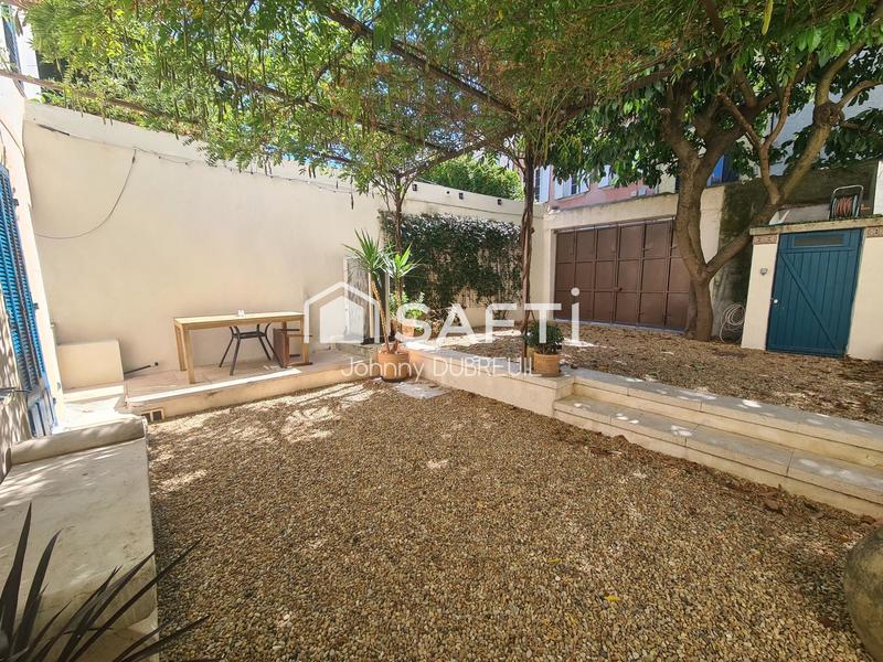 Maison de maîtres - 300 m² - 8 pièces