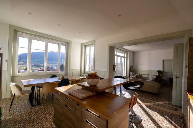 Maison - 350 m² - 14 pièces