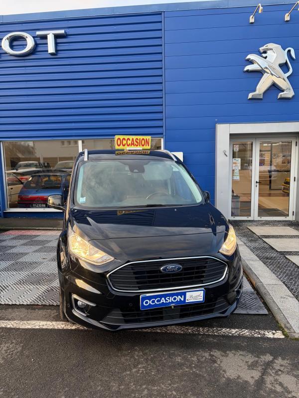 Ford grand tourneo connect 1.5 Ecoblue Titanium Bvm6 120 7 Places