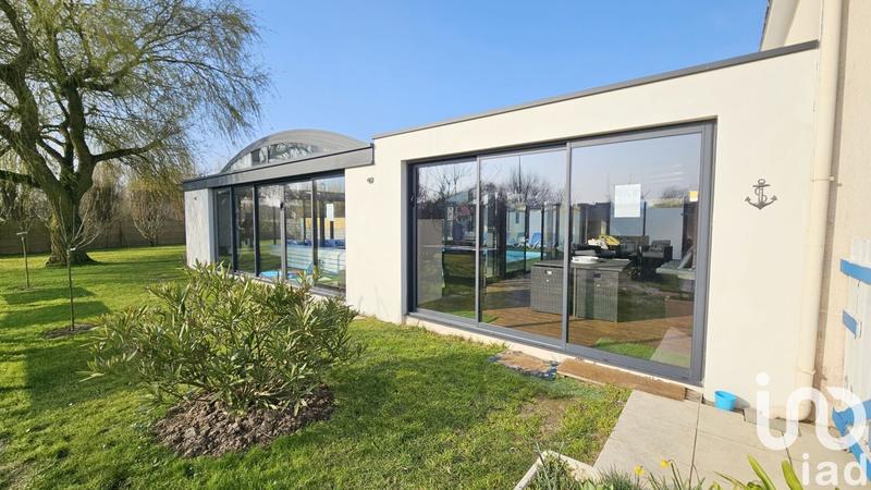 Maison - 260 m² - 11 pièces