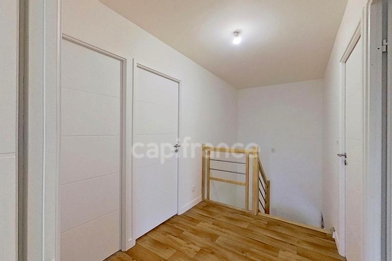 Maison - 115 m² - 6 pièces