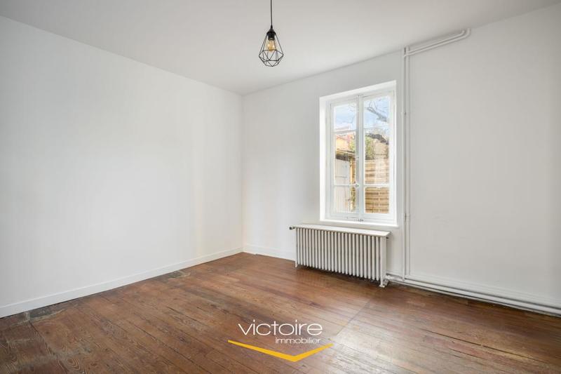 Maison - 104 m² - 5 pièces