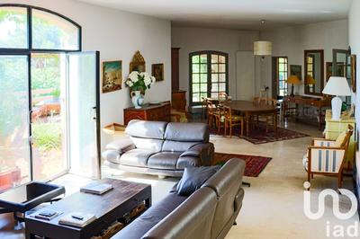 Maison de maîtres - 271 m² - 8 pièces