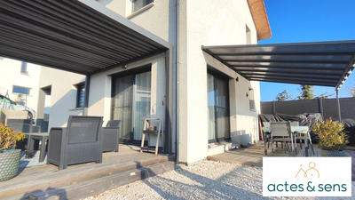 Maison - 114 m² - 5 pièces