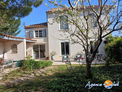 Maison - 102 m² - 4 pièces