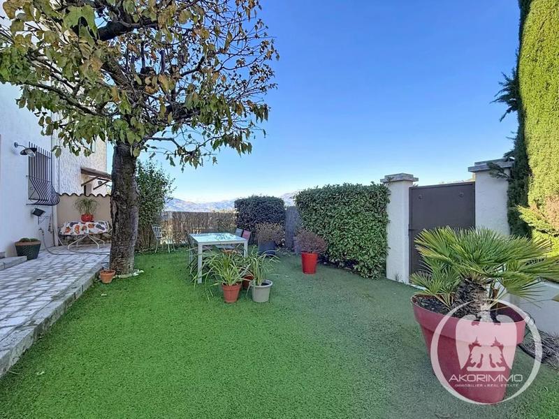 Maison - 125 m² - 6 pièces