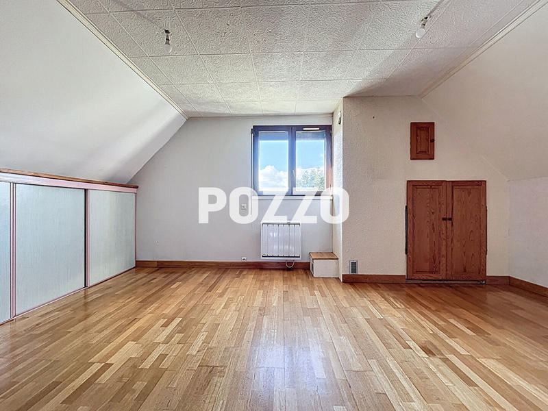 Maison - 101 m² - 6 pièces