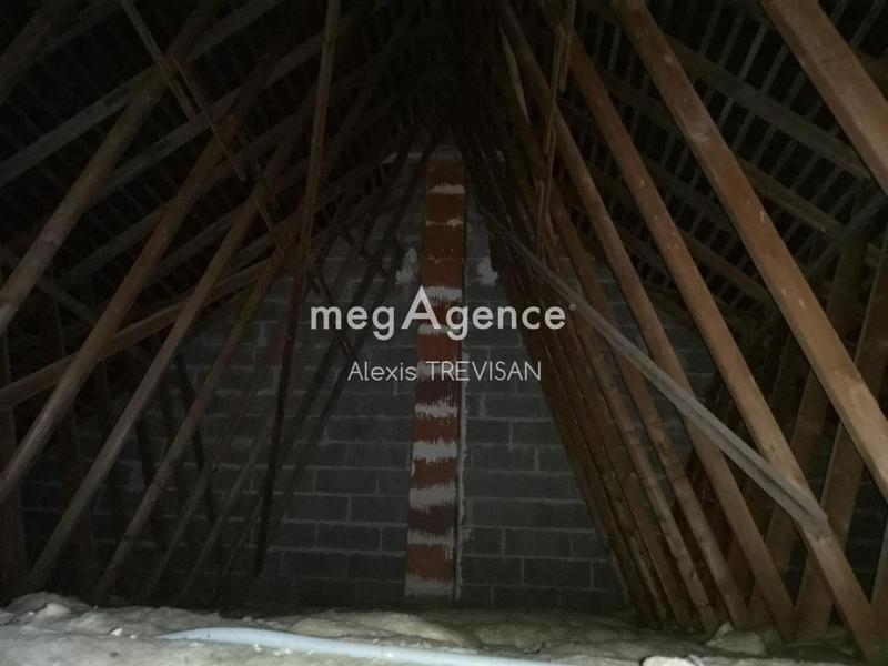 Maison - 96 m² - 5 pièces