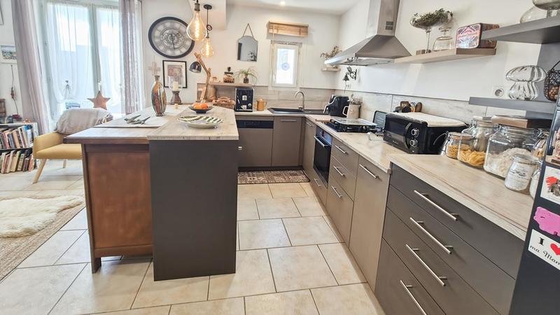 Appartement - 70 m² - 3 pièces