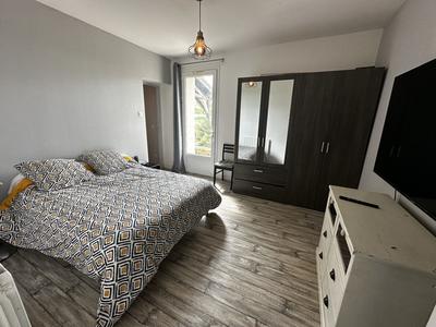 Maison traditionnelle - 88 m² - 7 pièces