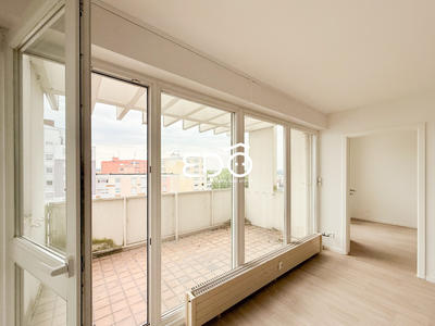 Appartement - 89 m² - 4 pièces