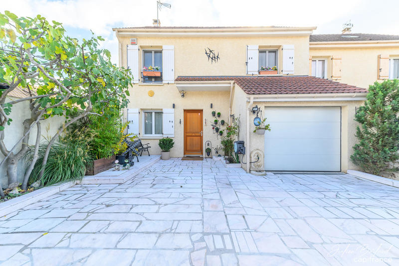 Maison - 86 m² - 5 pièces