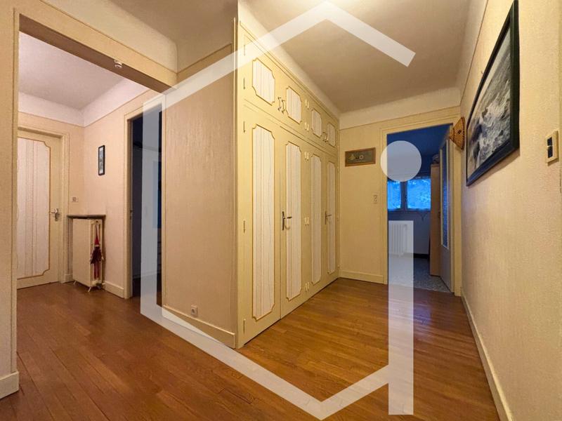 Maison - 159 m² - 6 pièces