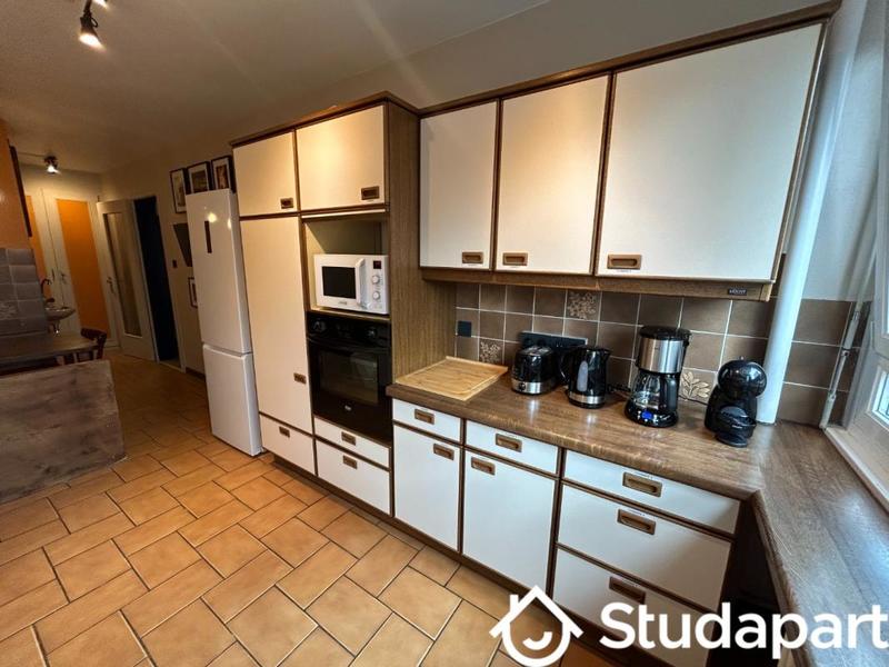 Chambre - 15 m² - 1 pièce