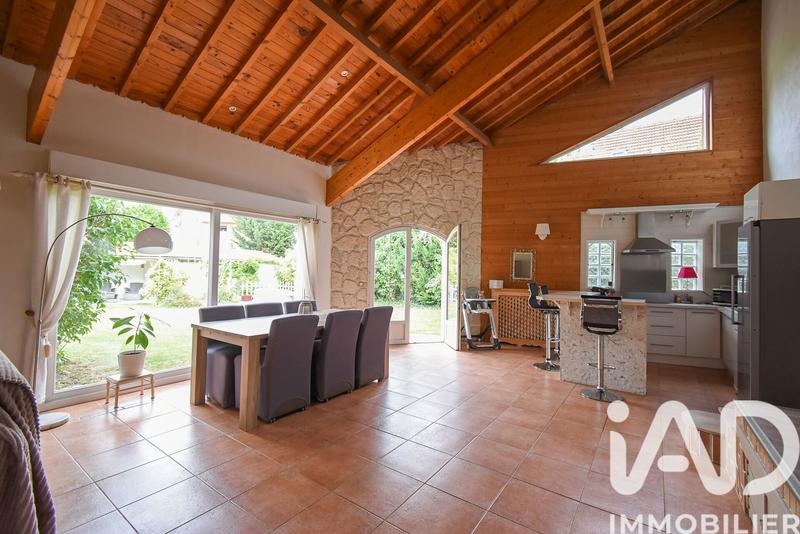 Maison - 130 m² - 5 pièces