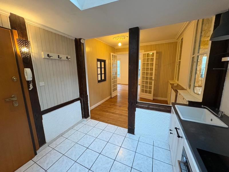 Appartement - 67 m² - 2 pièces