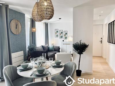 Chambre - 9 m² - 1 pièce