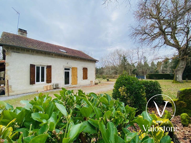 Maison - 181 m² - 8 pièces