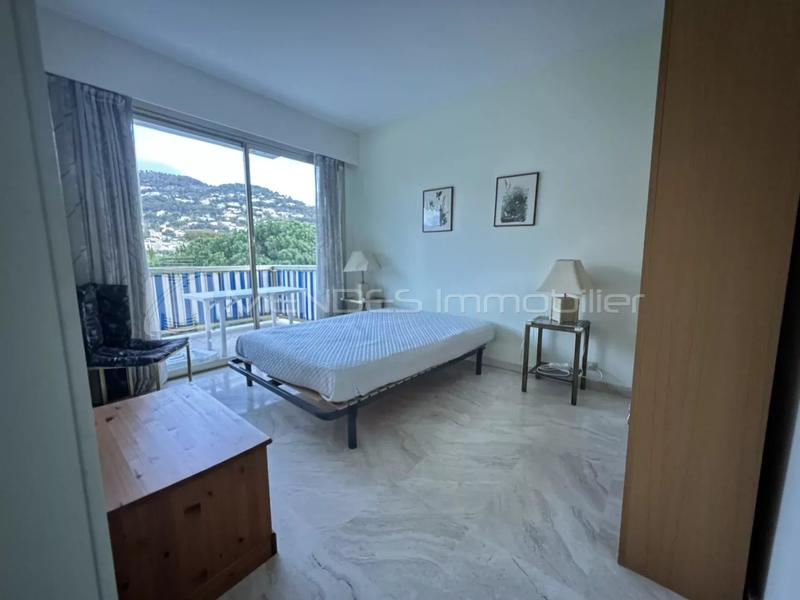 Appartement - 89 m² - 3 pièces